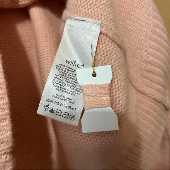 Aritzia | NWOT Wilfred Luxe Cashmere Jara Sweater Turtleneck Coral Blush Size XS - Picture 4 of 13